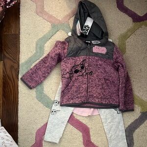 Girls sz 4T stars wars set! Brand new 3 pieces!